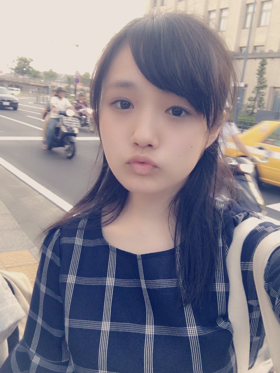 波士顿伴游留学生卡樱