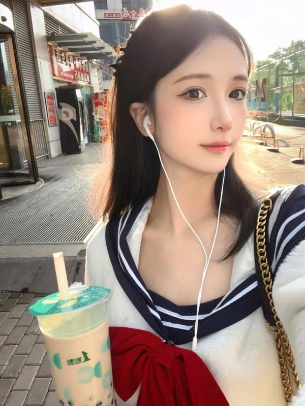 高颜值网红清昭