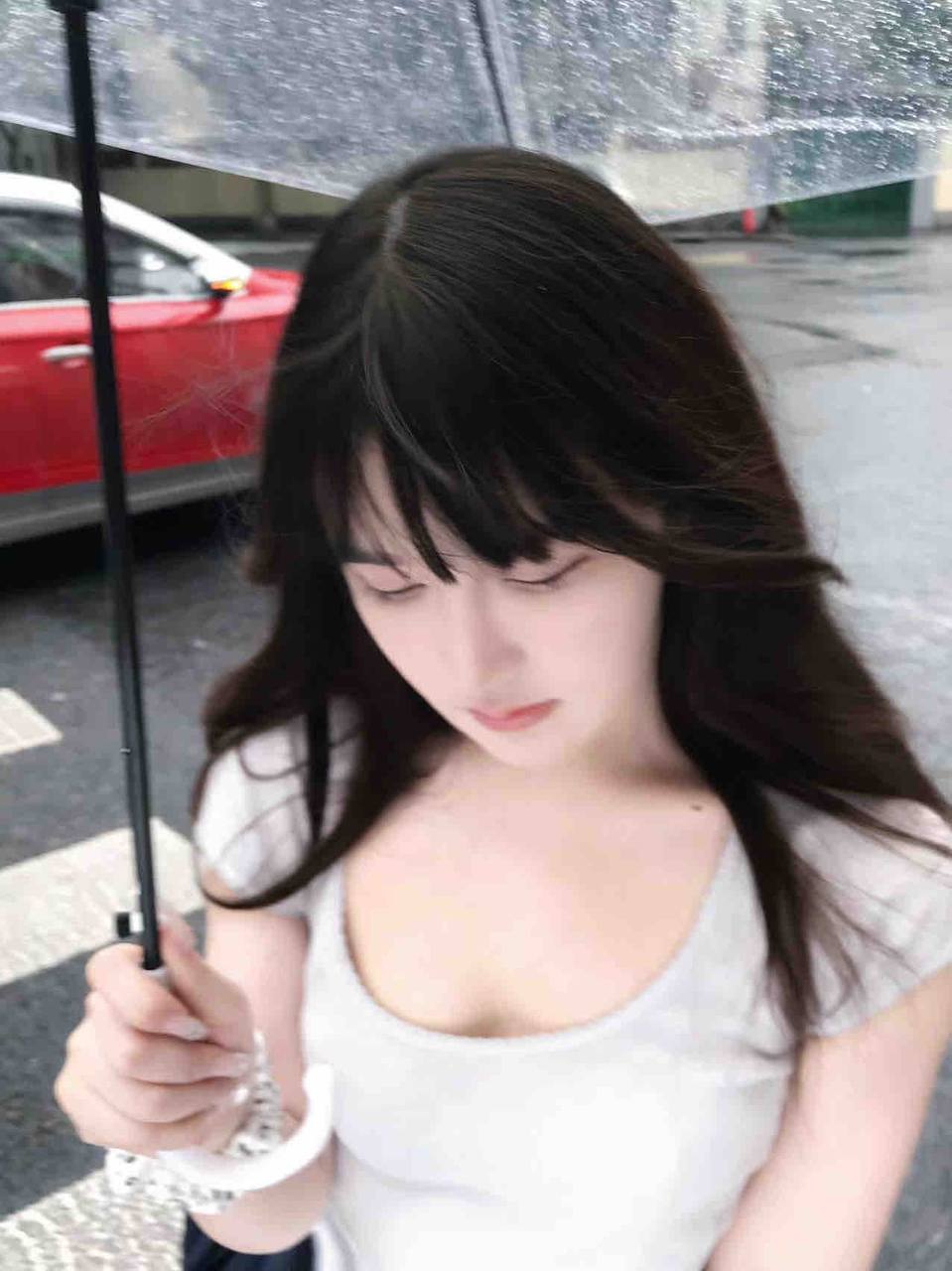 大二在校学生Arwen
