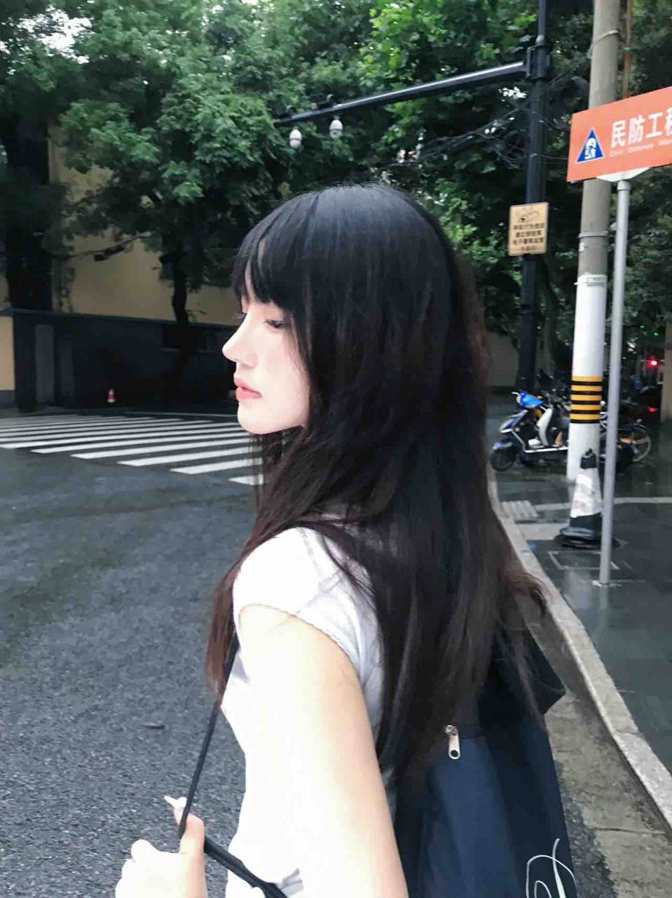 大二在校学生Arwen