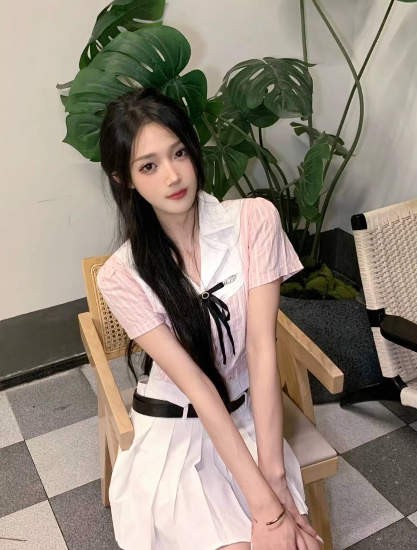 你的专属小女友Etta