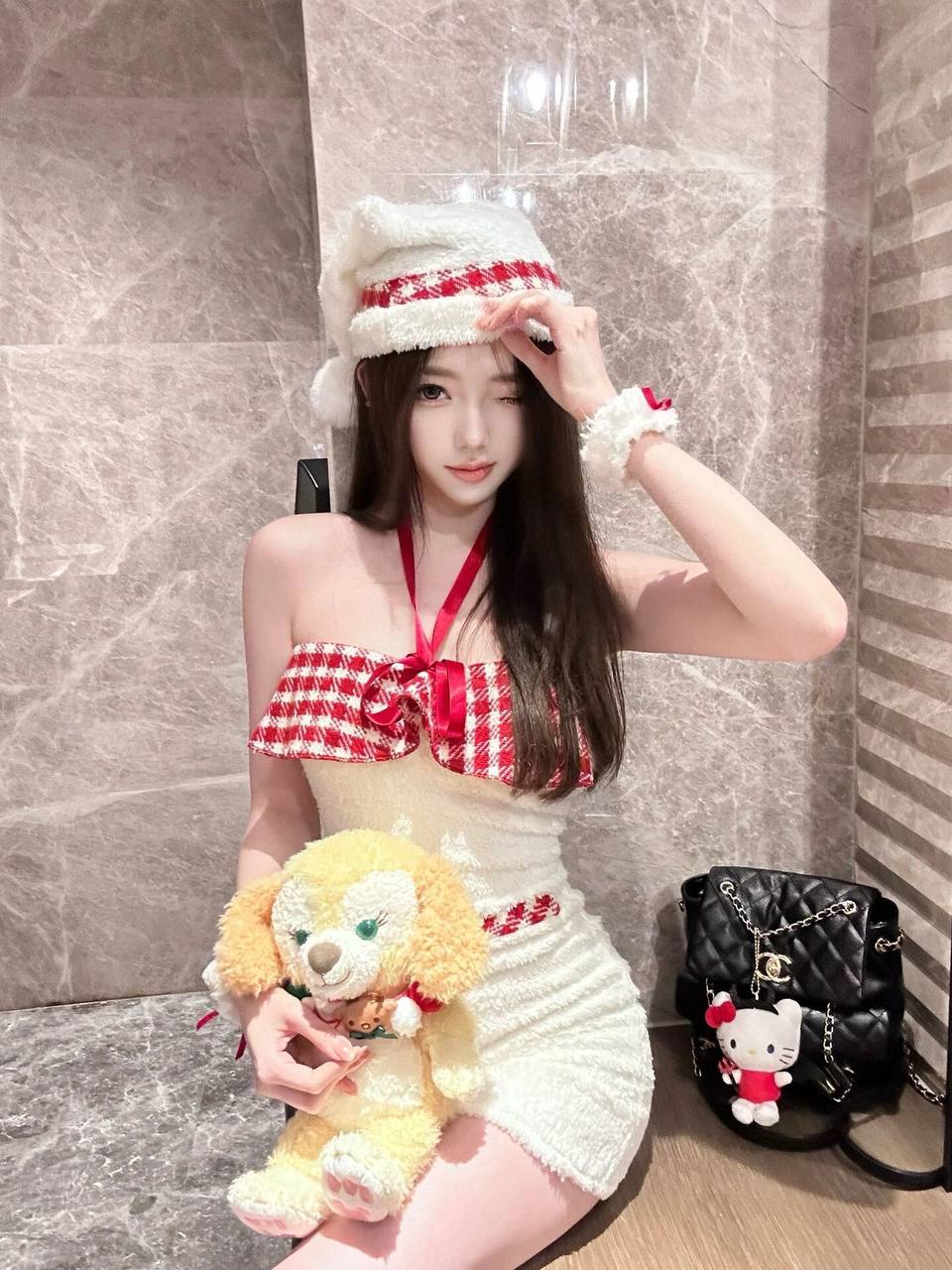 嗲嗲气质美少女Taryn