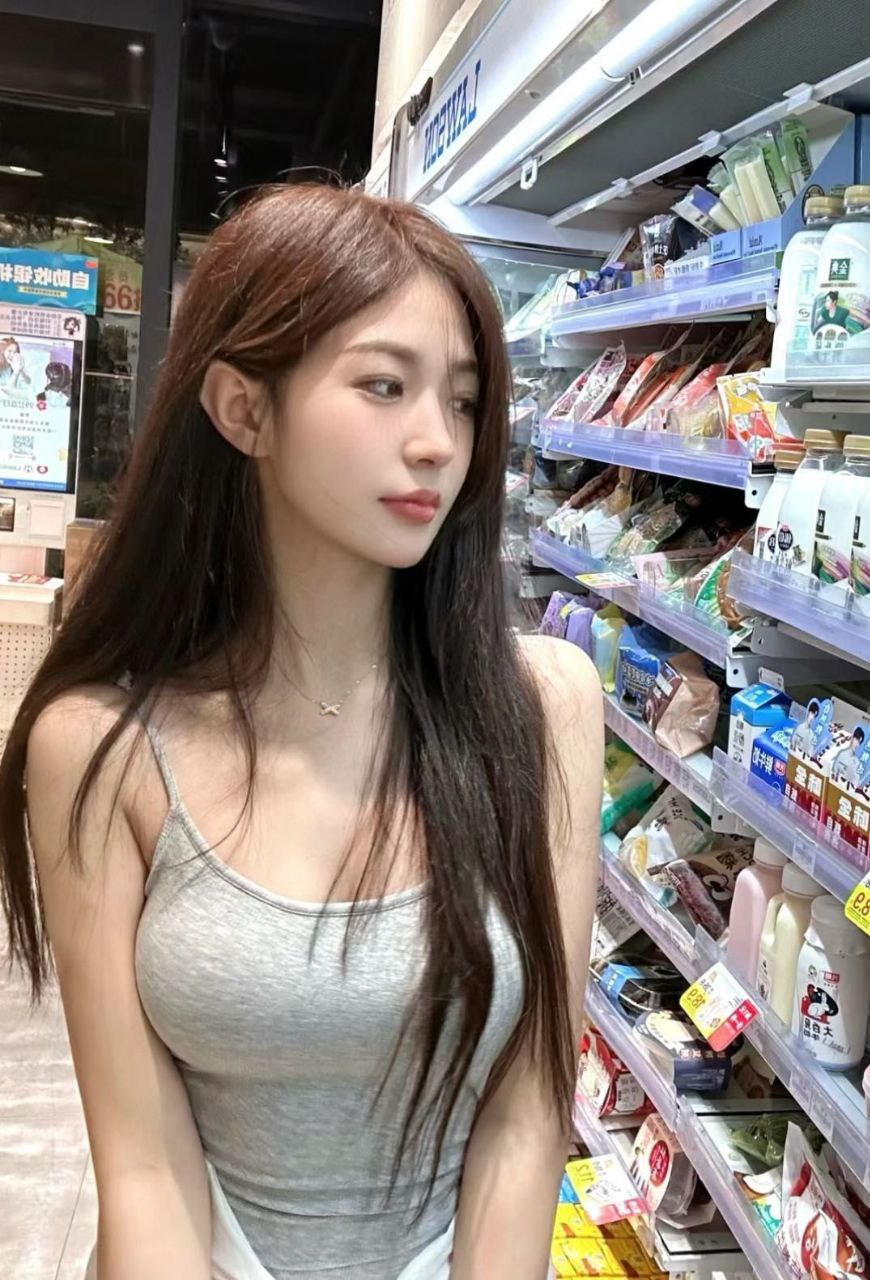 高挑长腿女友Liliana