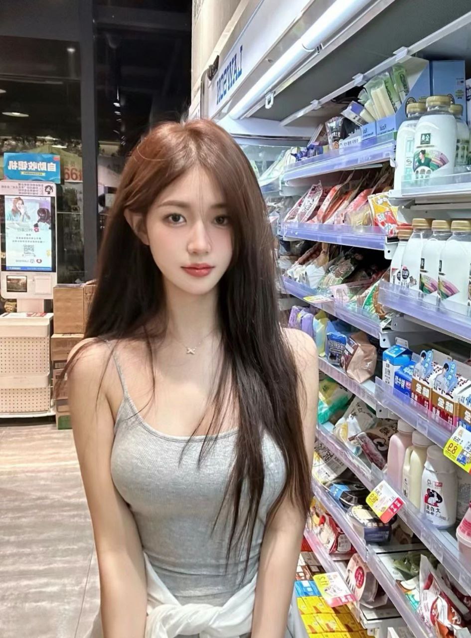 高挑长腿女友Liliana