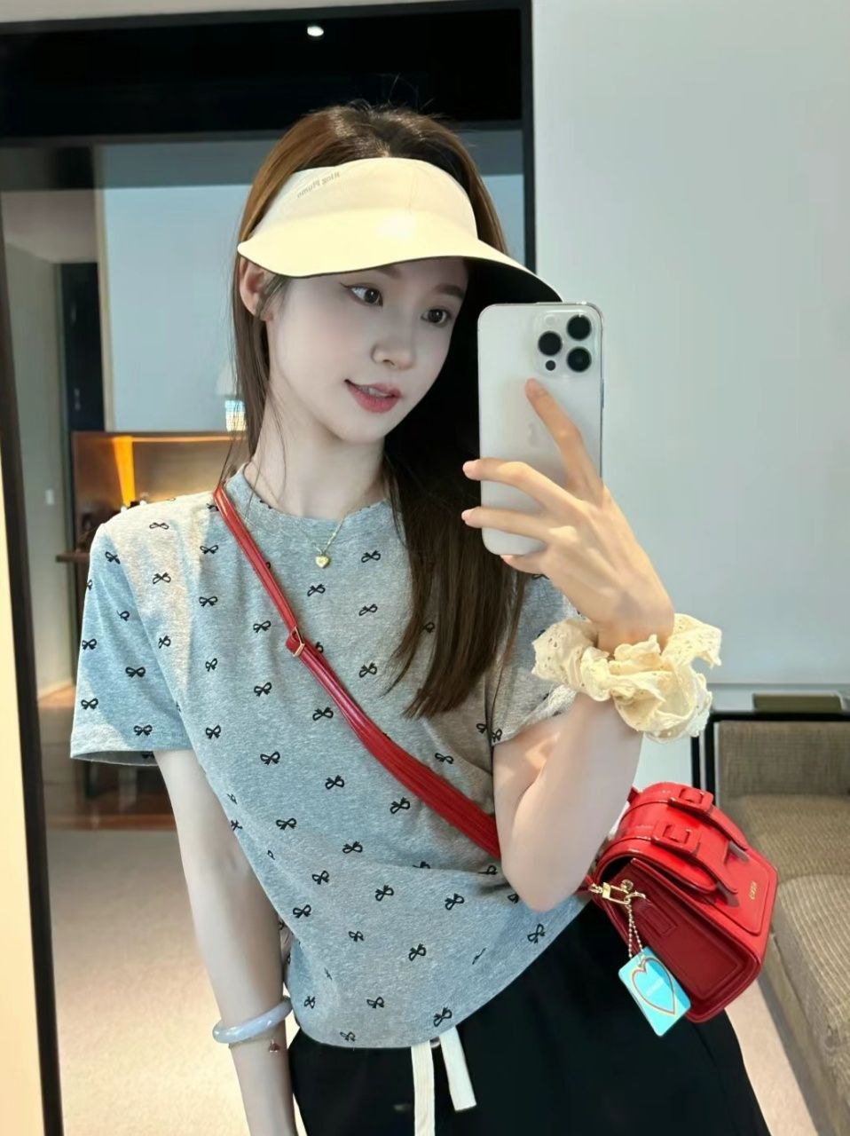 纯情校园风甜妹晗羽