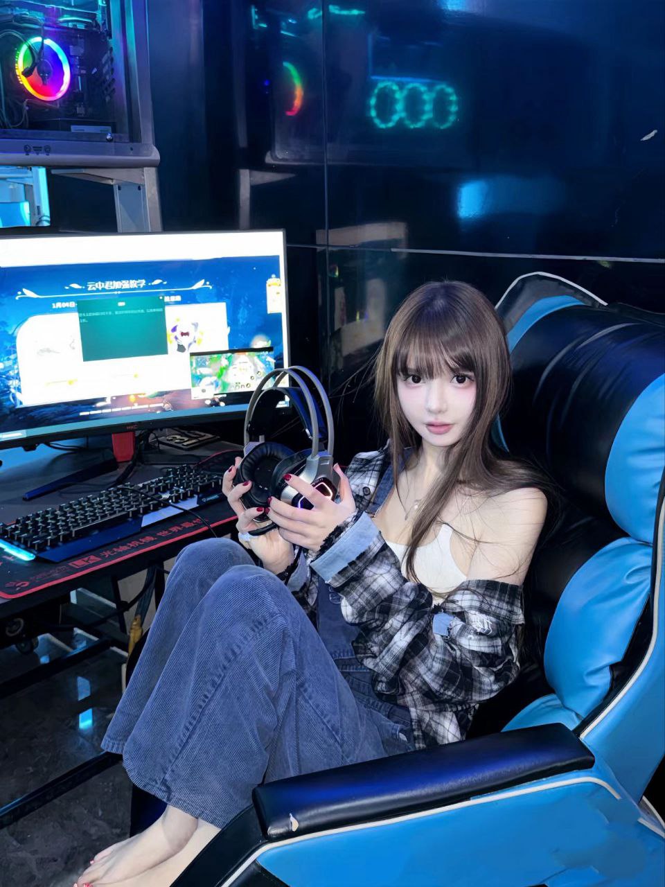 漫画脸JK少女Anwen