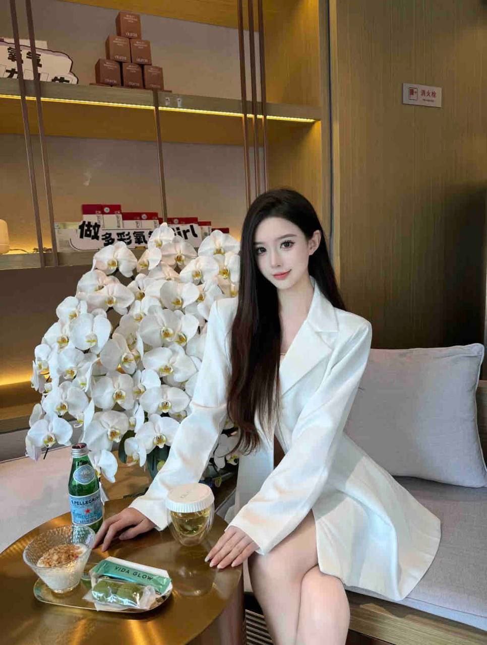 服装品牌签约模特Serilda