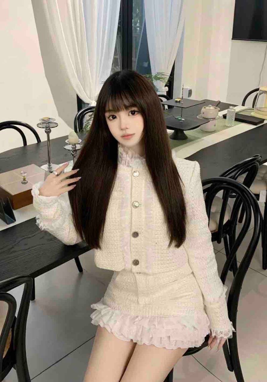 你的初恋女友Joelle