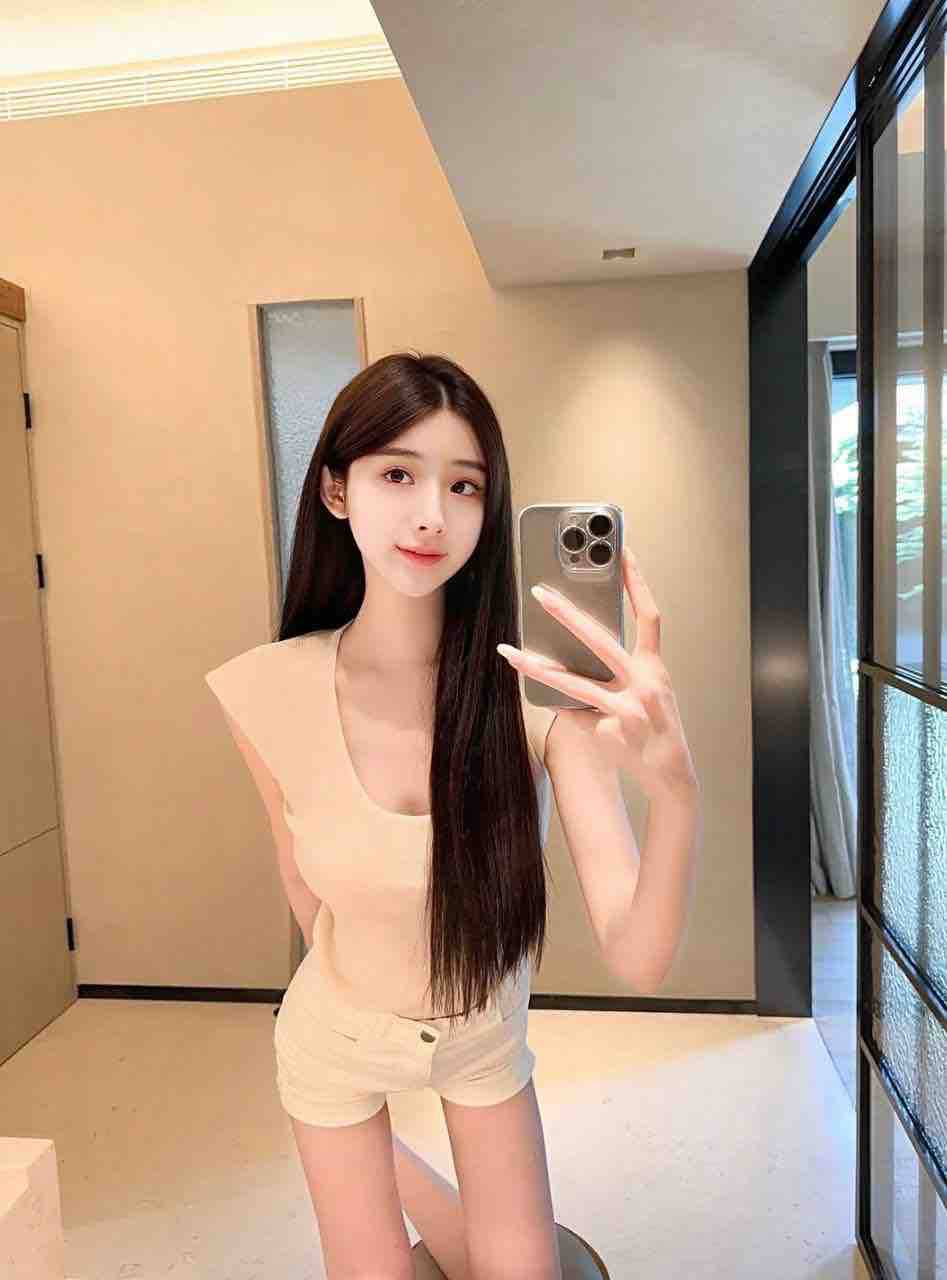 大学清纯校花Fiona