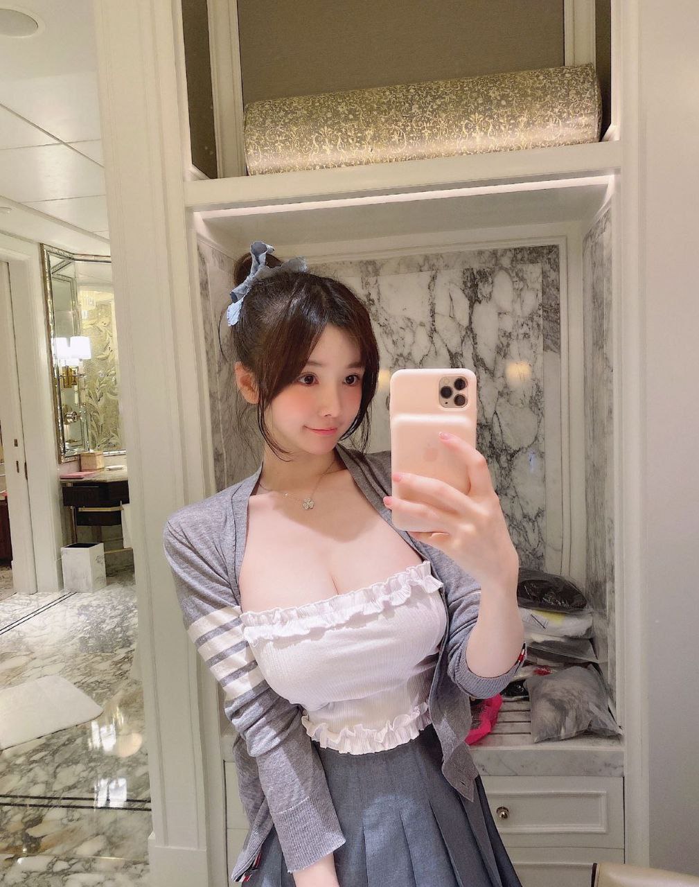 童颜巨乳留学生韵诗