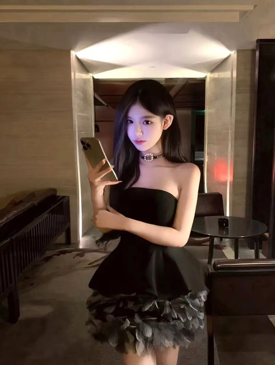 优雅迷人模特琬瑛