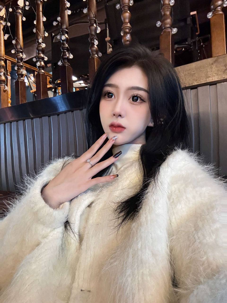 洋气时尚新人网红Lavelle