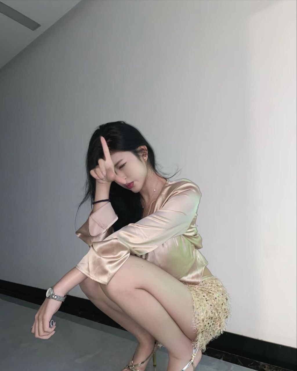 甜美女友感君韵