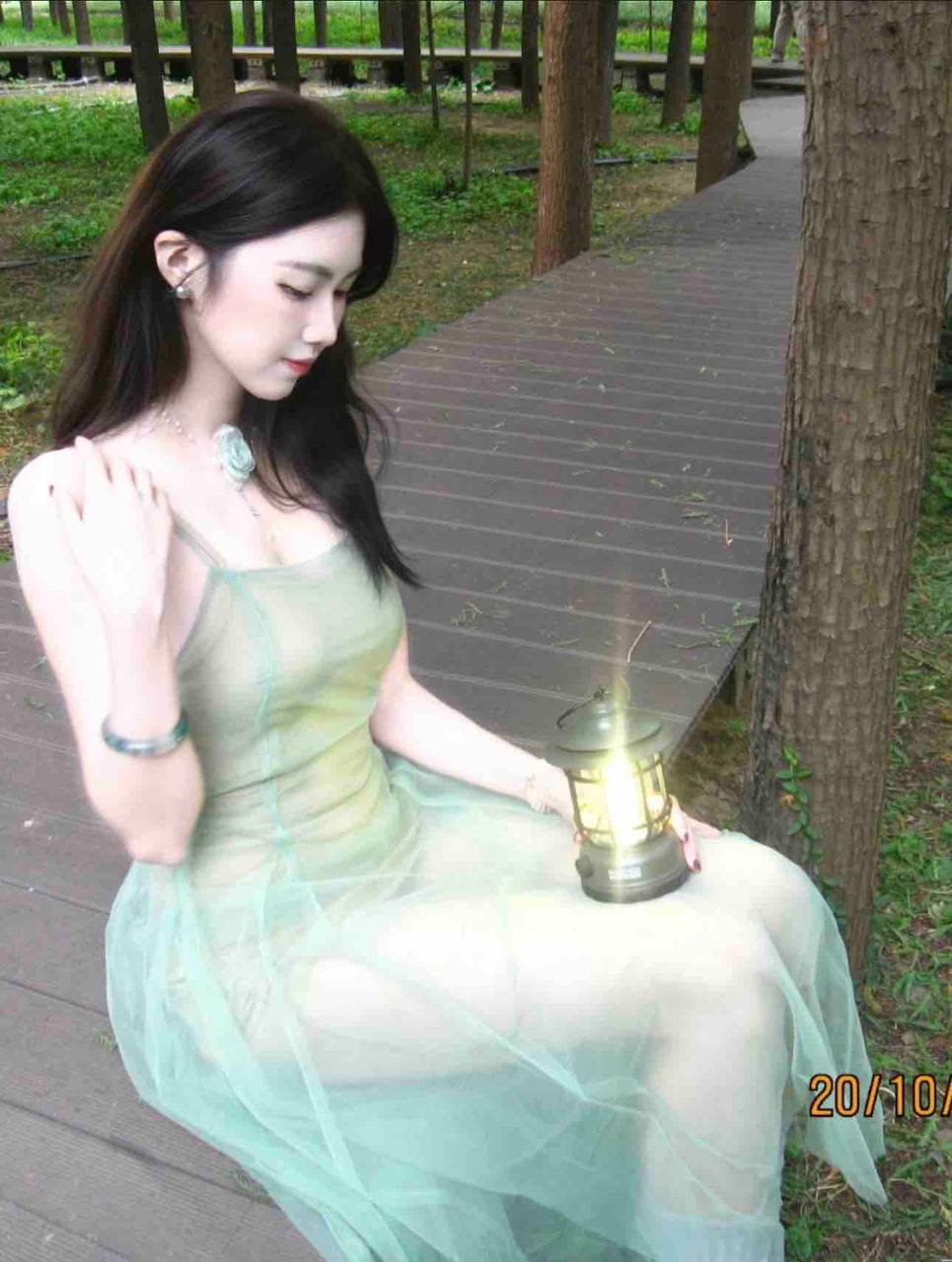 人气网红博主Noa