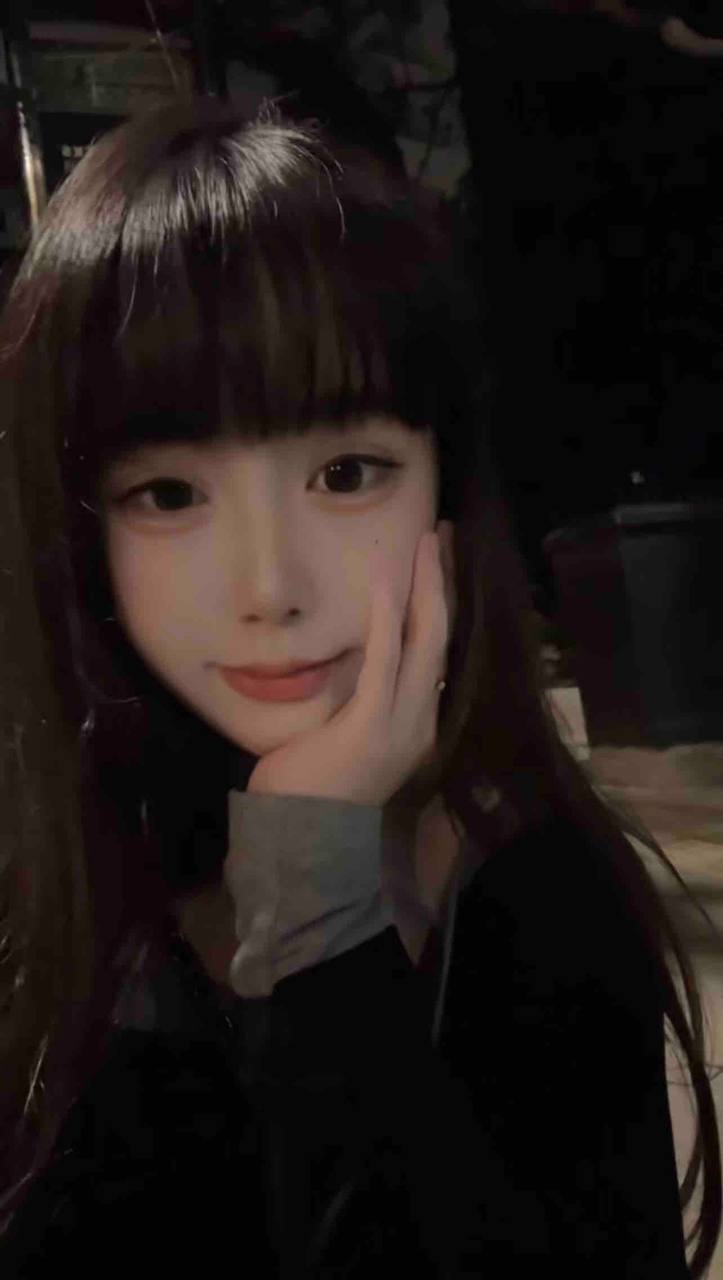 温柔婉约少女思莞