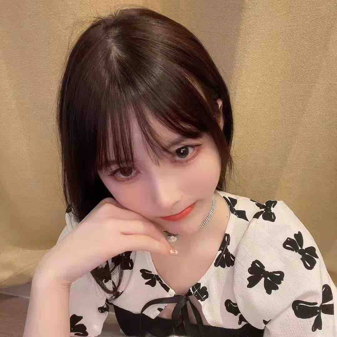 漫画走出来的少女依馨