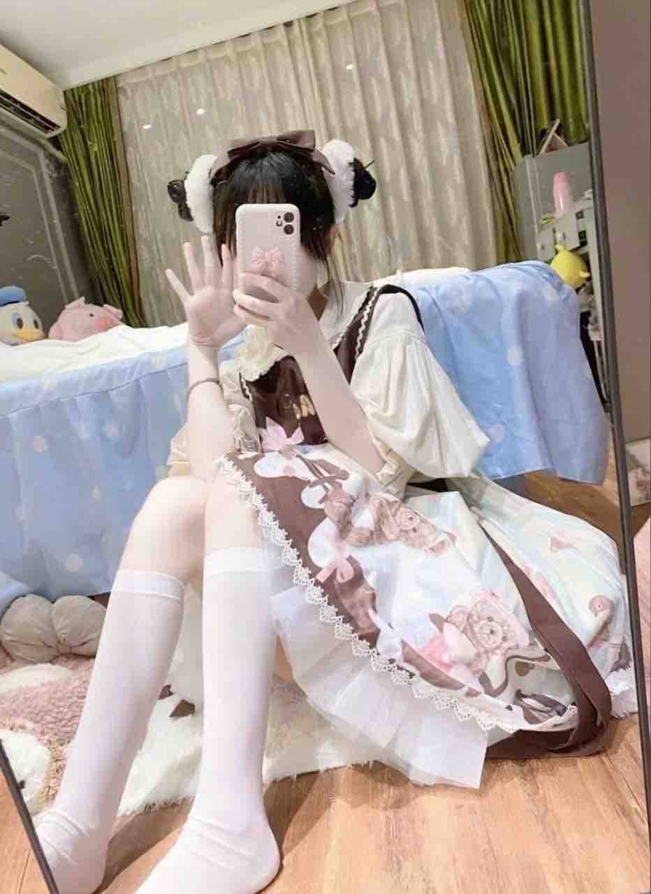 漫画走出来的少女依馨