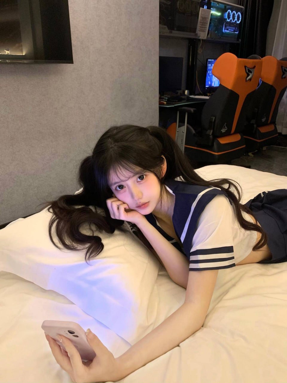 JK甜妹风萝莉怡若