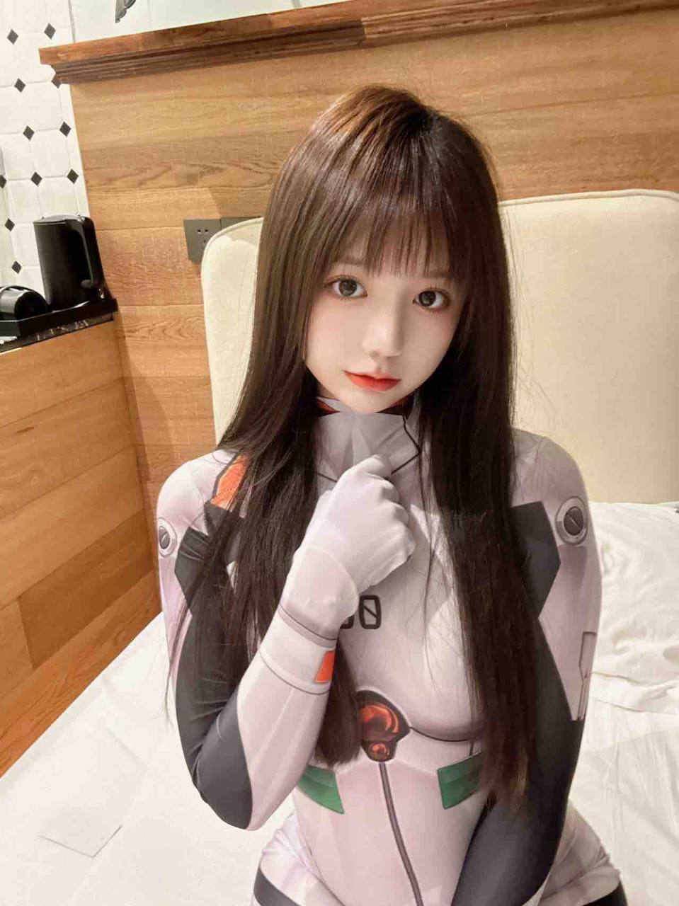 反差校园学妹Romie