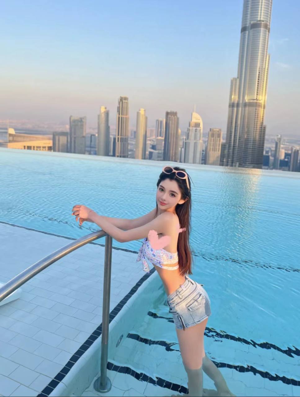 端庄大方小姐姐Clarice