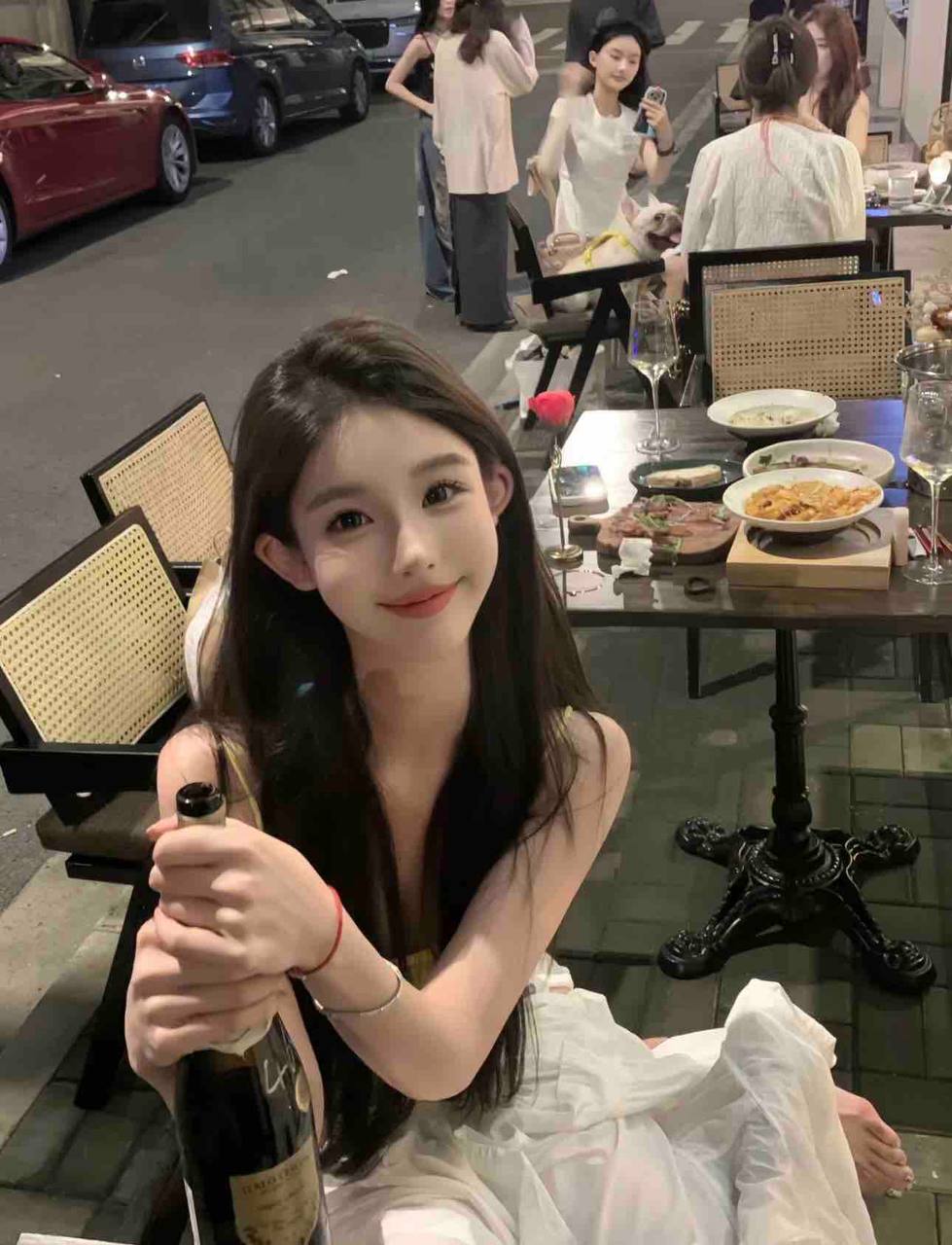 甜美性感网红主播恬瑶