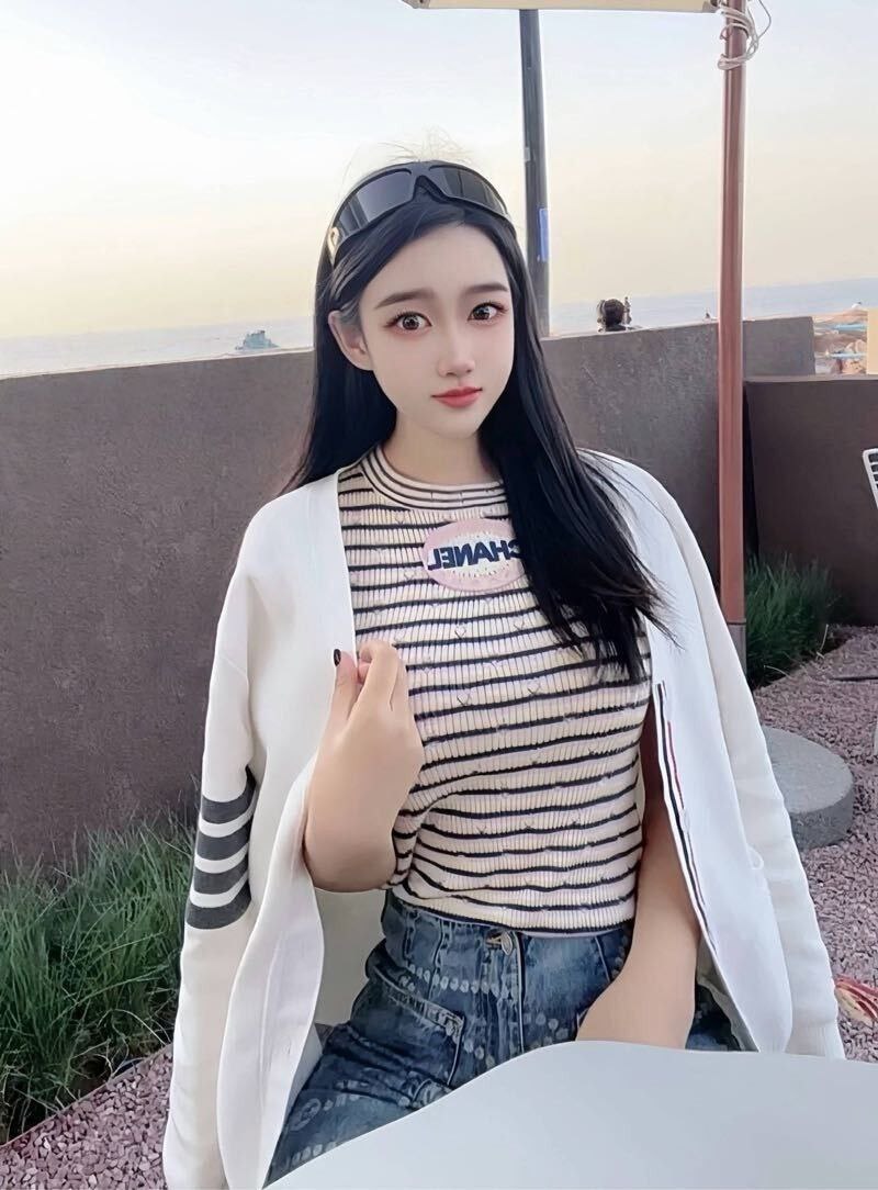 甜美大方Tavie