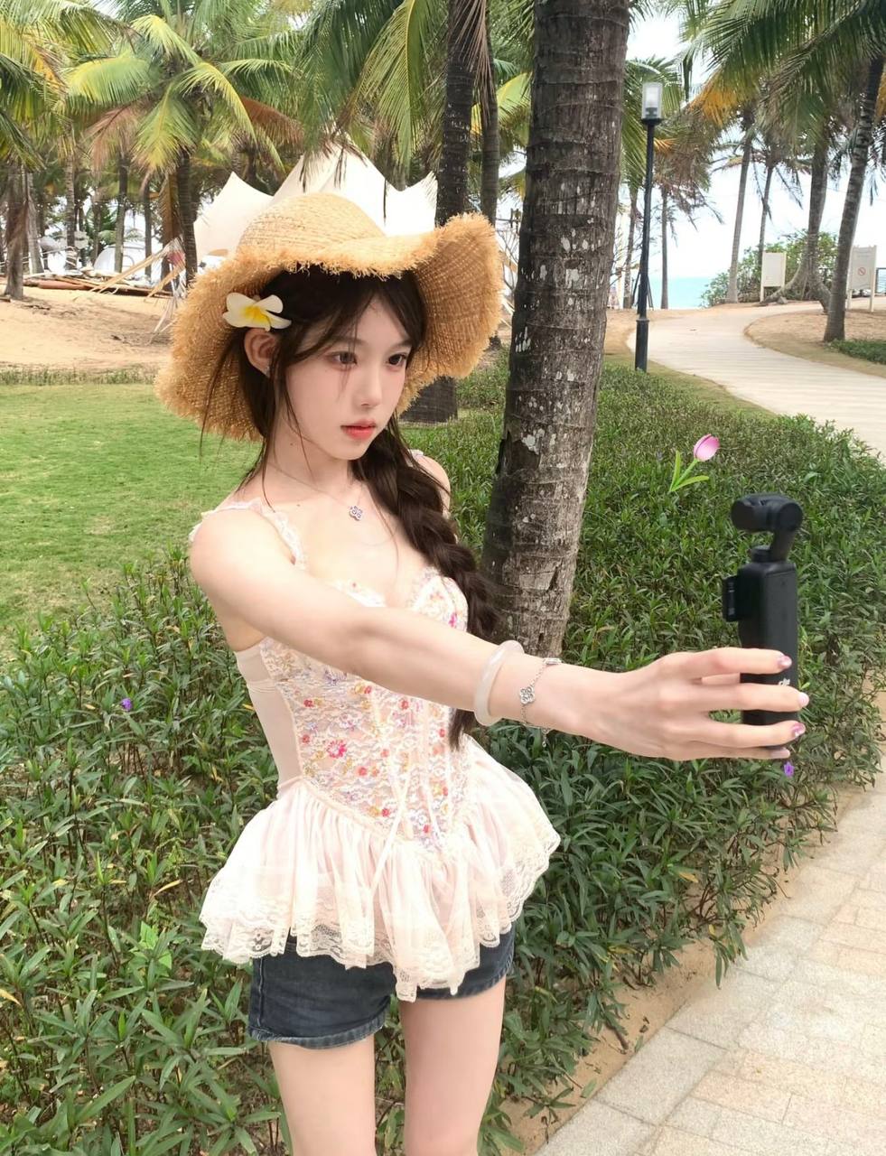清新奶系甜妹Cylar