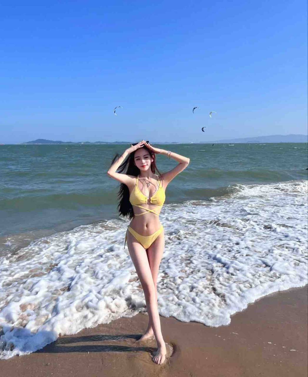 优雅大方女友溪溪