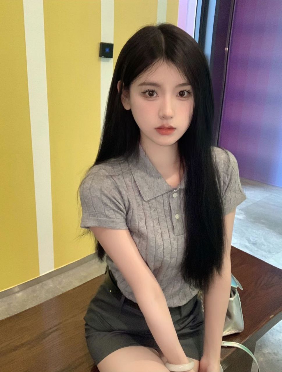 邻家甜妹感Ziora