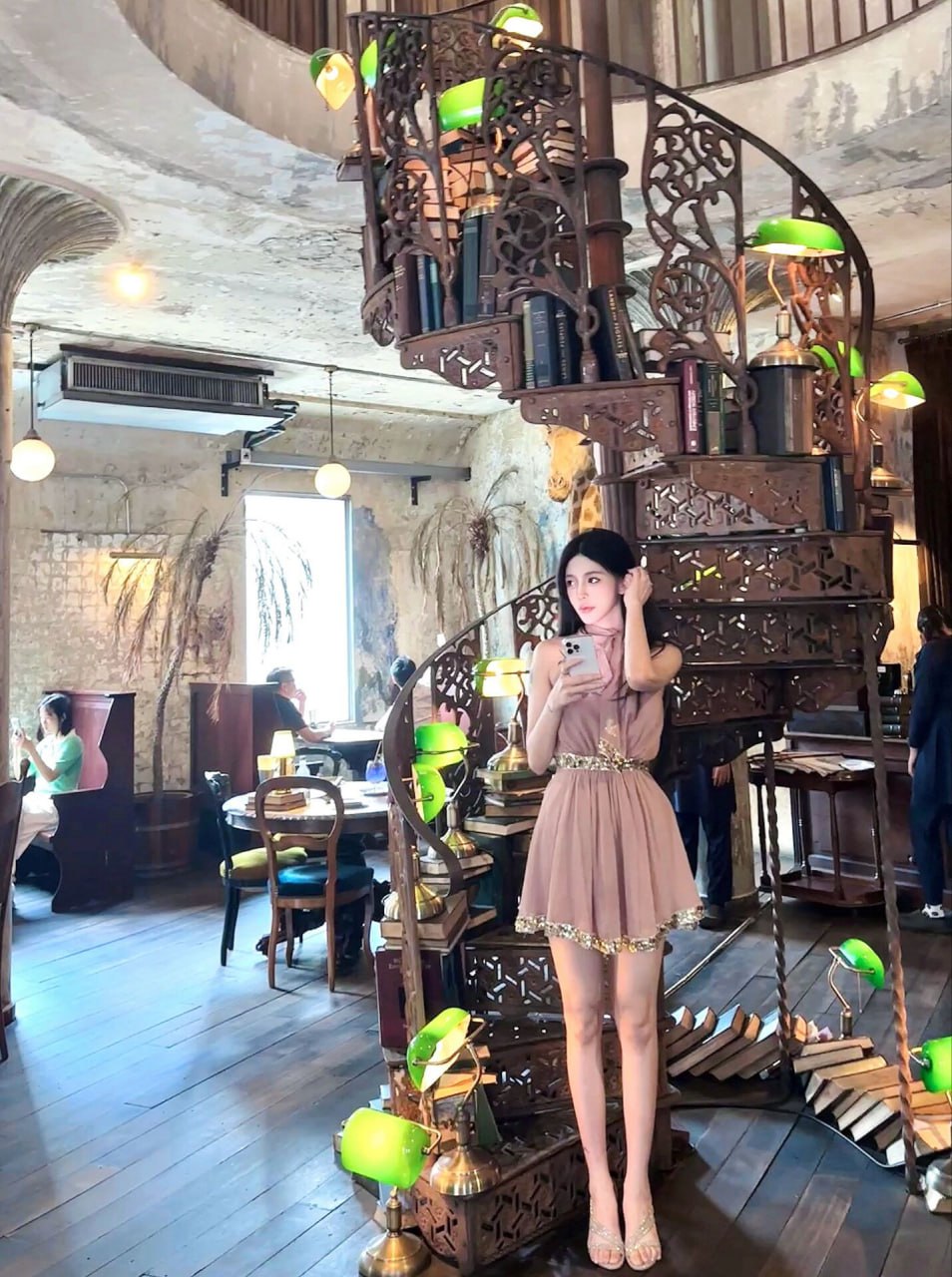 迷人小妖精Myrel