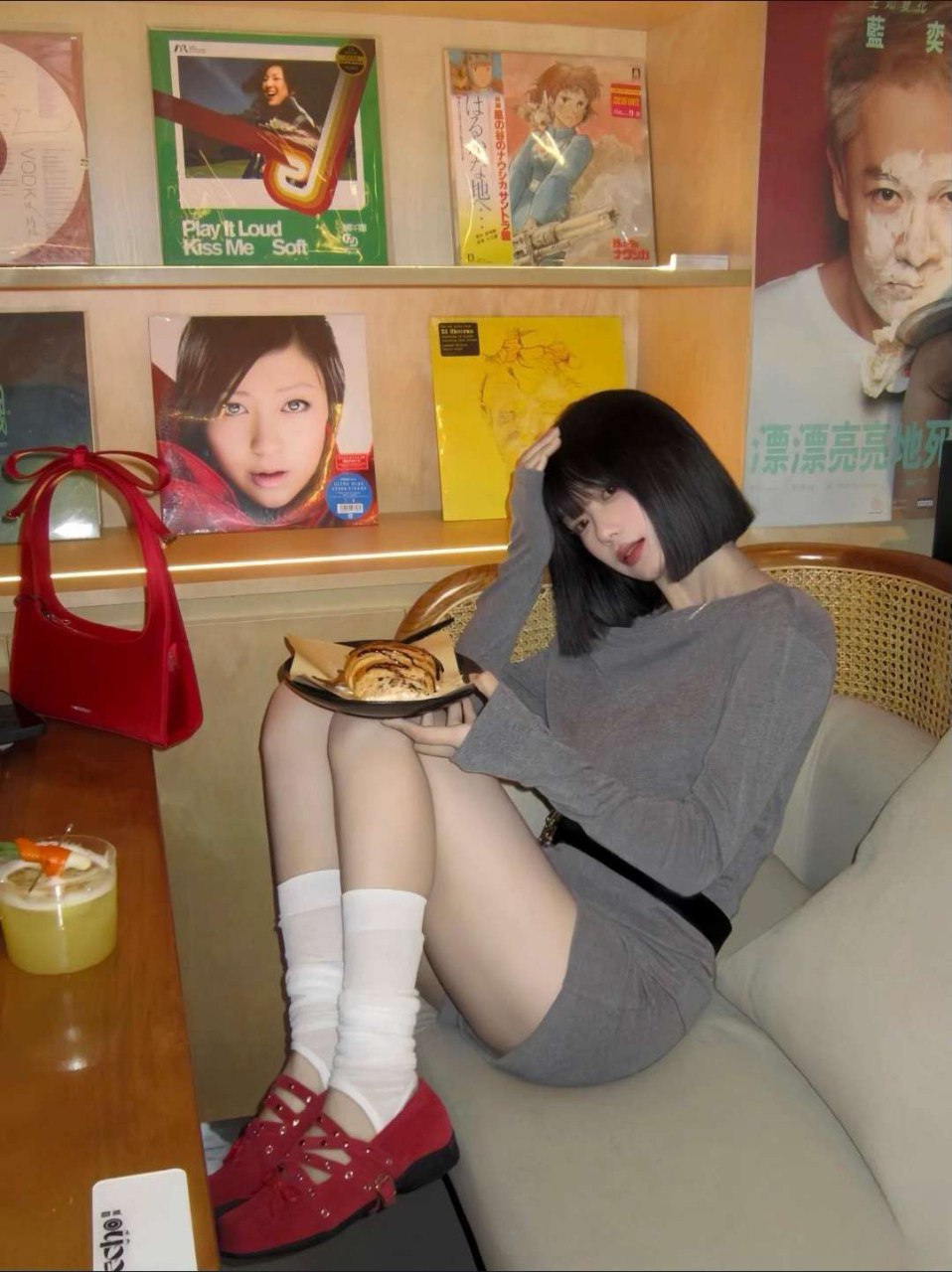 短发飒爽辣妹Oraya