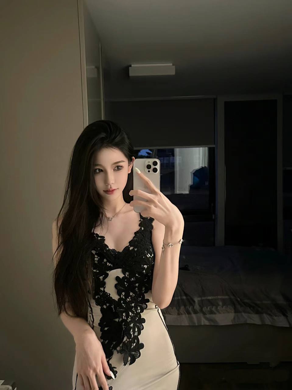 气質冷艳女神Aylen
