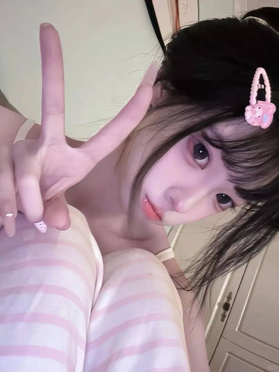 人见人爱萝莉小奶瓶