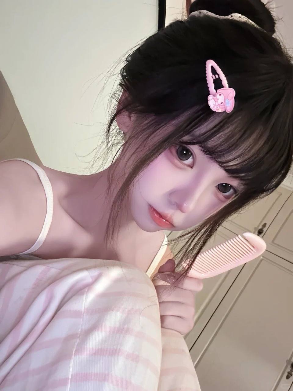 人见人爱萝莉小奶瓶