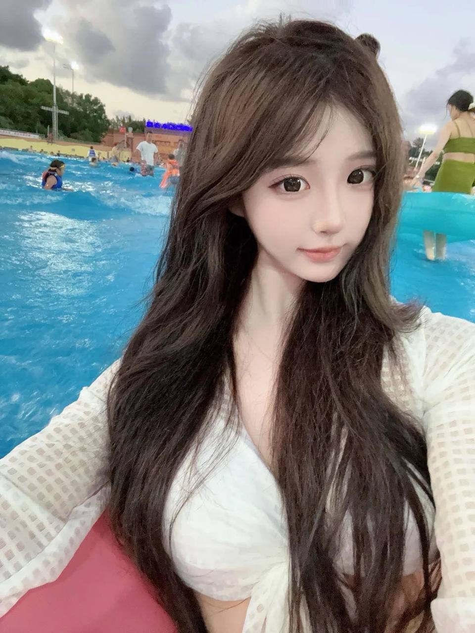 纯天然美女络怡