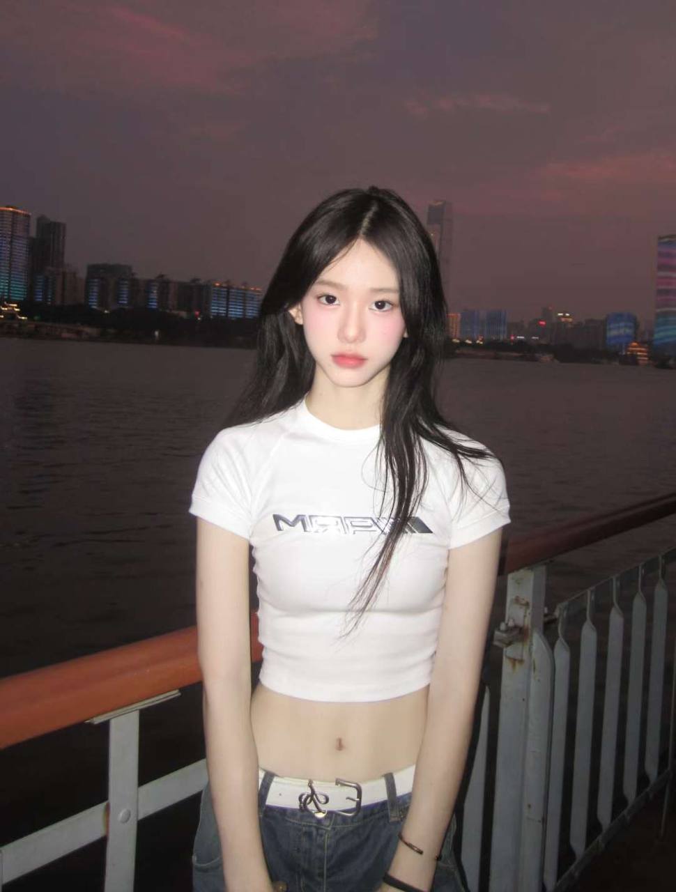 精致立体高级脸莎拉