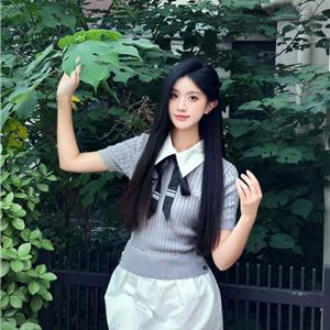 金融系校花Thora