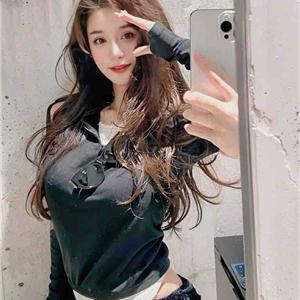 签约人气模特Aislinn
