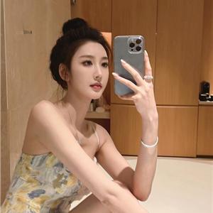文静纯欲Verna