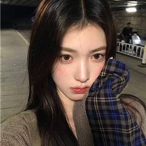 新人学妹雅彤