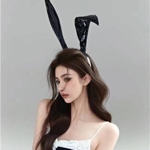 网红兔女郎Leira