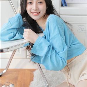 温柔乖巧在校学生Lirsa