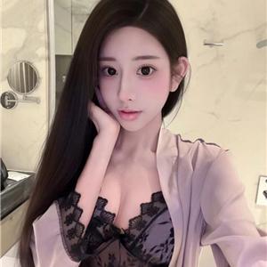 服装设计专业Kessy