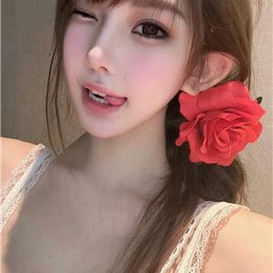阳光大方小姐姐Fayra