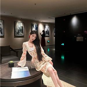 贴心小女友小满