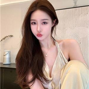 白皙清纯洋气宴宴